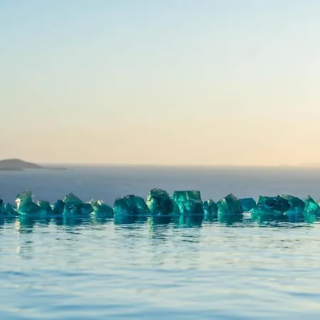 Jet By Mykonos Rocks *