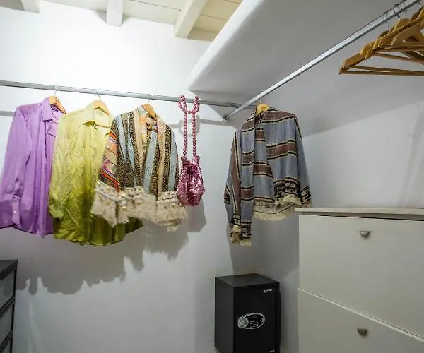 Jet By Mykonos Rocks *